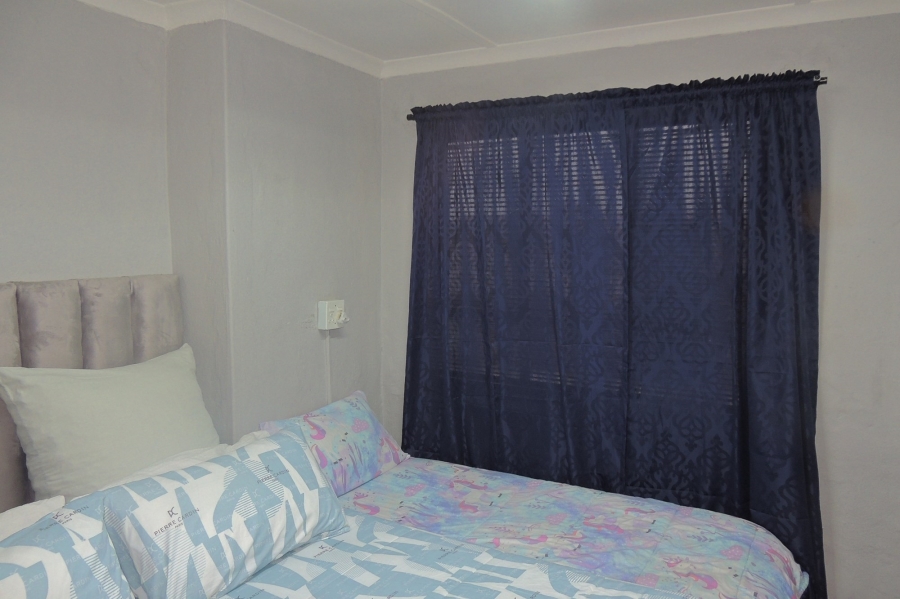 2 Bedroom Property for Sale in Woodlands Western Cape